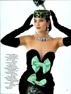 Horvath_Vogue_Italia_September_02_1984_04.thumb.png.5bd29c78fb720fab2cb3ae5ae3d06712.png