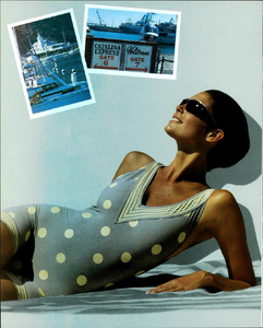 Catalina_Vogue_Italia_May_1990_03.thumb.png.b8b384f6f2326e124d9636f3a93367a9.png