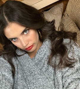 sarasampaio_313894936_640267330914646_7475161277336754953_n.jpg