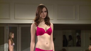 1445561544_LingerieCatwalkShow2015CollectionWomensFashionNext_1080p-frameat1m3s3.thumb.jpg.0ae078fb8874d58bdd2ca804cd0202ed.jpg