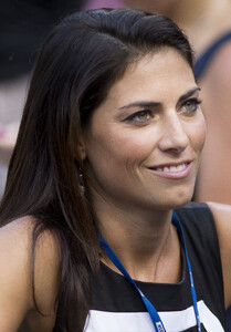 jenny-dell-boston-red-sox-sideline-reporter_9379594255_o.jpg