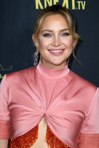 kate-hudson-at-hollywood-critics-association-s-2023-film-awards-in-beverly-hills-02-24-2023-3.jpg