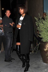 kelly-rowland-leaves-lebron-james-party-at-the-fleur-room-in-los-angeles-02-08-2023-3.thumb.jpg.3138e00409f506a1ab02a46821dda213.jpg