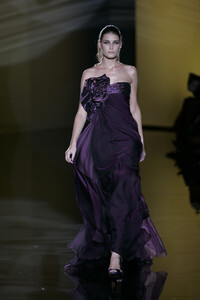 1107926717_ElieSaab2006HauteCouture120.thumb.jpg.6f9bce3d82268a442aa20b870aedf9a3.jpg