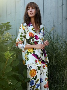 Lily-Aldridge-Weekend-Max-Mara-Spring-2023-Collab05.jpg