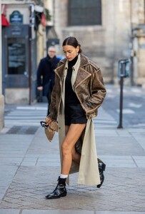 irina-shayk-out-and-about-in-paris-03-01-2023-0.jpg