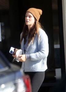 leighton-meester-out-and-about-in-los-angeles-02-07-2022-6.jpg