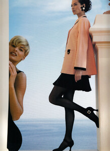 Chanel-ss-1991-catalog_0006.jpg