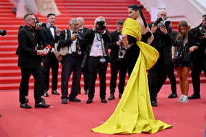 1594870220_IndianaJonesAndTheDialOfDestinyRedCarpet-The76thAnnualCannesFilmFestival50.png