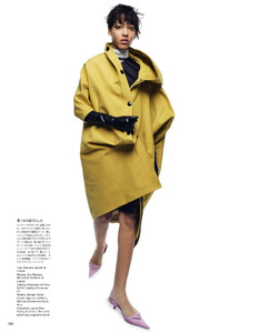 1769330283_2021-01-01VOGUEJAPANSpecial-161.thumb.jpg.6fc6b33b8f54006317b64f70ea586cd6.jpg