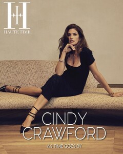 214423863_CindyCrawford.thumb.jpg.c170ac4f1bc8fb7bac30b57045754a8f.jpg