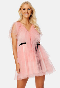 ida-sjöstedt-aurora-dress-pink.jpg