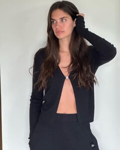 sarasampaio_350442755_3072944406344822_3478354507252547305_n.jpg