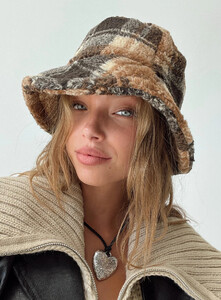 Dion_bucket_hat_brown_02.jpg