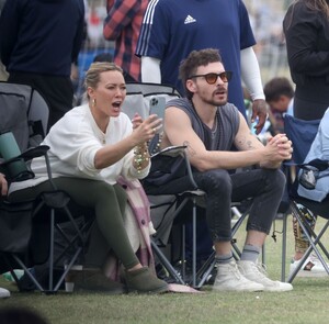 hilary-duff-matthew-koma-and-mike-comrie-at-her-son-luca-s-soccer-game-in-los-angeles-06-17-2023-4.jpg