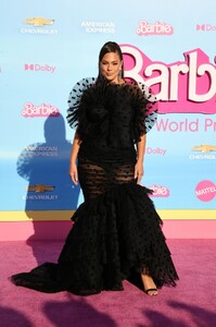 365702252_ashley-graham-barbie-picture-pub-6.jpg