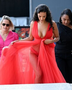 maya-jama-at-national-gallery-s-summer-party-in-london-06-15-2023-0.jpg