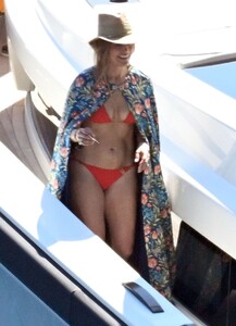jennifer-lopez-in-a-red-bikini-on-a-boat-it-italy-08-14-2023-6.jpg