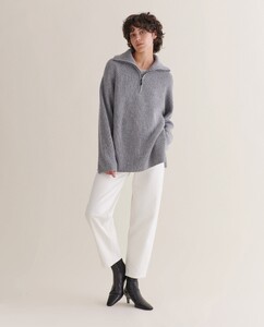 GREY_OPEN_KNIT_ZIP_7_e327653b-7f56-4123-b505-e512116ad727.thumb.jpg.c4e958892efa4fb1097a483c690378fa.jpg