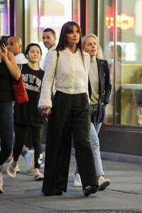 katie-holmes-night-out-in-new-york-09-14-2023-2.jpg