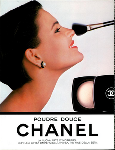 Chanel_Poude_1985.thumb.png.91d30a988a91419cc657c451ed013643.png