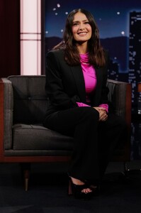 salma-hayek-at-jimmy-kimmel-live-01-30-2023-5.jpg