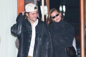 hailey-and-justin-bieber-leaves-a-dinner-in-malibu-12-10-2023-3.jpg