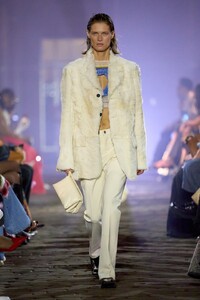 00043-marni-spring-2023-ready-to-wear-credit-gorunway.jpg