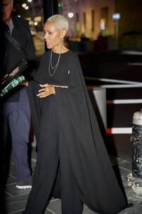 Jada-Pinkett-Smith---Arriving-at-The-Late-Show-with-Stephen-Colbert-in-New-York-11.jpg