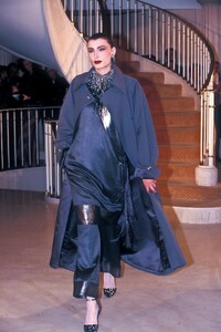 NinaRicci1997HauteCouture39.thumb.jpg.861b5a02687dfaae0dde1c8634f2cc44.jpg