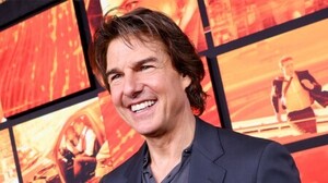 Tom-Cruise-1 (1).jpg