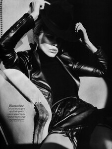 40_201008voguefrphdavidsims029iselinsteiro.thumb.jpg.c366bd70c4c12658c558d89bfc1fa880.jpg