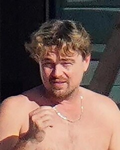 66157703-11595685-Making_a_splash_Leonardo_DiCaprio_continued_enjoying_some_fun_in-a-36_1672769412273.thumb.jpg.132e42ad34cbe4888b8e2c7dc09f3047.jpg