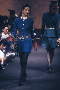 ChanelHCFW19892.thumb.jpg.04bc985015cae4700135e7b8db43bb2f.jpg