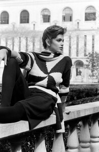 Cindy_Crawford_Perry_Ellis_FW1986_039.jpg