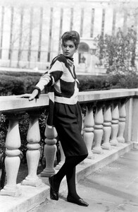 Cindy_Crawford_Perry_Ellis_FW1986_065.jpg