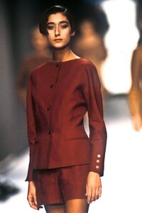 Gisele_Zelauy_Claude_Montana_SS1990_03.jpg