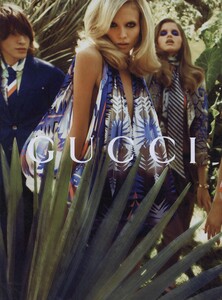 Inez__Vinoodh_Gucci_Spring_Summer_2009_01.thumb.jpg.04149ad027494ab3915aae186a51f530.jpg