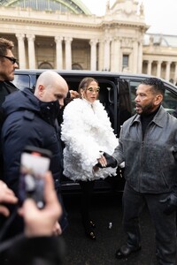 jennifer-lopez-at-the-schiaparelli-fashion-show-in-paris-01-22-2024-1.jpg