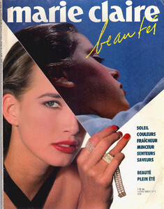 mcBeauteFrHorsSerie1986no1coverSuzanneLanza.thumb.jpg.dd4b196e2b88c6222204c095da1245d9.jpg