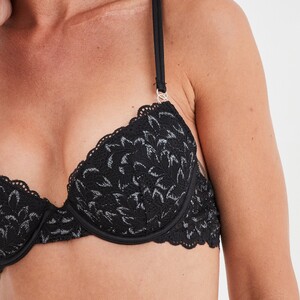 soutien-gorge-corbeille-dentelle-padded-noir-femme-vue5-36165600809912901.jpg