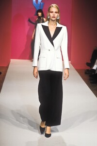 gartner s98ysl-RTW-.jpg