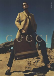 Mert__Marcus_Gucci_Fall_Winter_2010_11_06.thumb.jpg.ad011c25319596903d54c4e0e27f1cd0.jpg