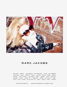 Teller_Marc_Jacobs_Fall_Winter_2009_10_13.thumb.jpg.47522bea43f90d21b168685a2ad0507a.jpg