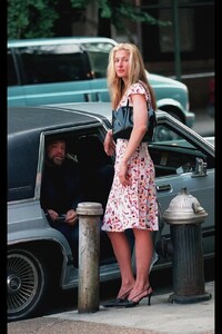 carolyn-bessette-kennedy-appreciation-v0-alyrxx5mde0a1.jpg