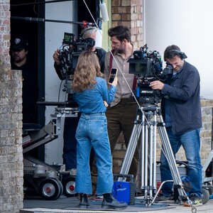 natalie-portman-and-john-krasinski-on-the-set-of-fountain-of-youth-in-london-05-24-2024-2.jpg