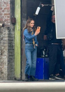 natalie-portman-and-john-krasinski-on-the-set-of-fountain-of-youth-in-london-05-24-2024-4.jpg