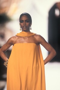 Christian Dior SS 1990 Haute Couture 185 Coco Mitchell.jpg