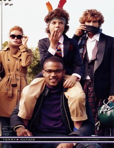 McDean_Tommy_Hilfiger_Fall_Winter_2010_11_19.thumb.jpg.c3b9f6673b2b8c3b17548e1b37b735e8.jpg