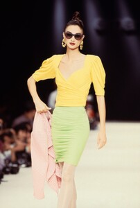 Emanuel Ungaro SS 1989 Elena Kountoura 07.jpg